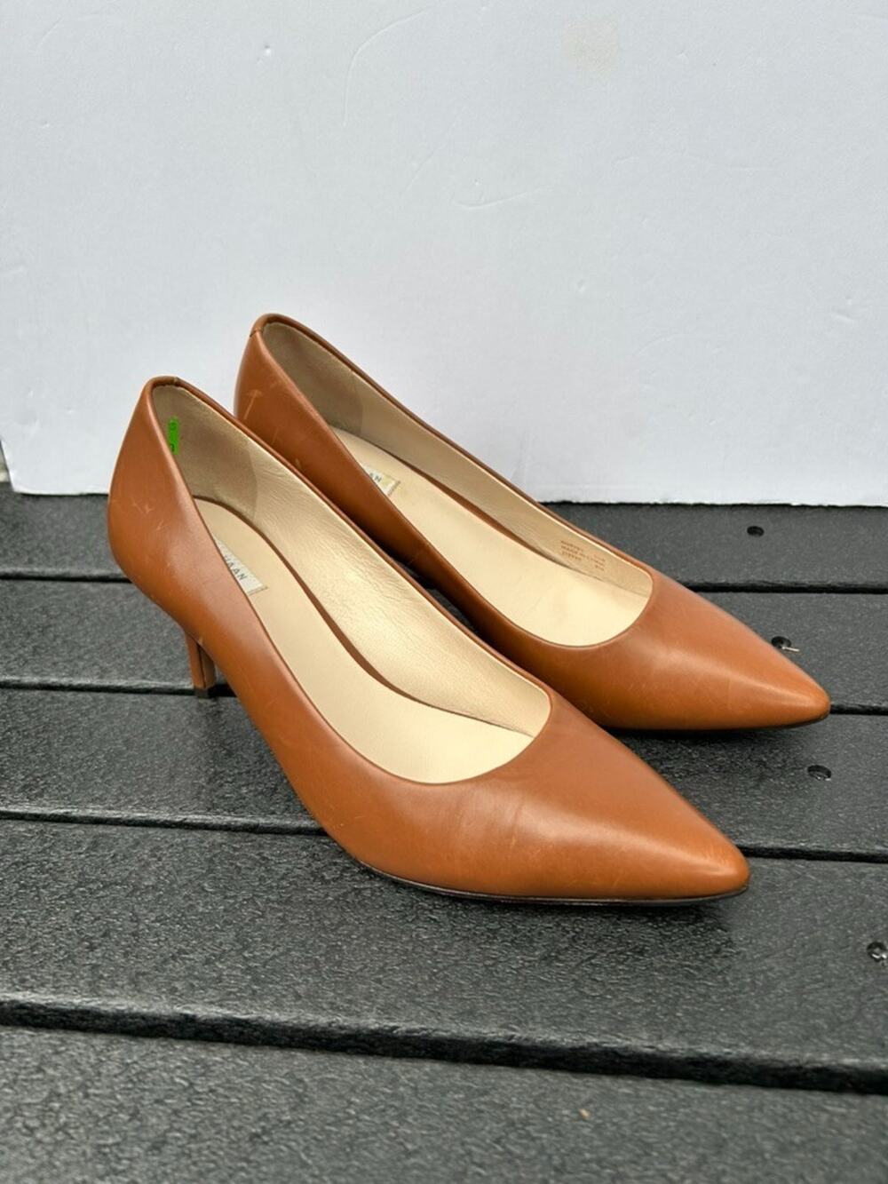 Women’s Cole Haan The Go To Park Brown Leather Pump Heels Size 5.5 B